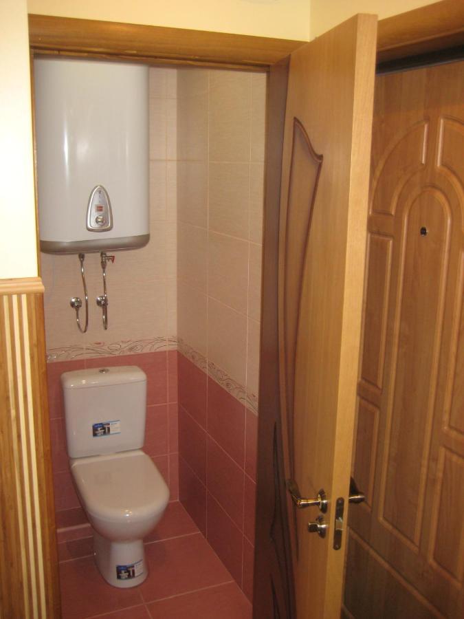 Комфортная 1-Комнатная Новопречистенская 1 Tcherkassy Extérieur photo